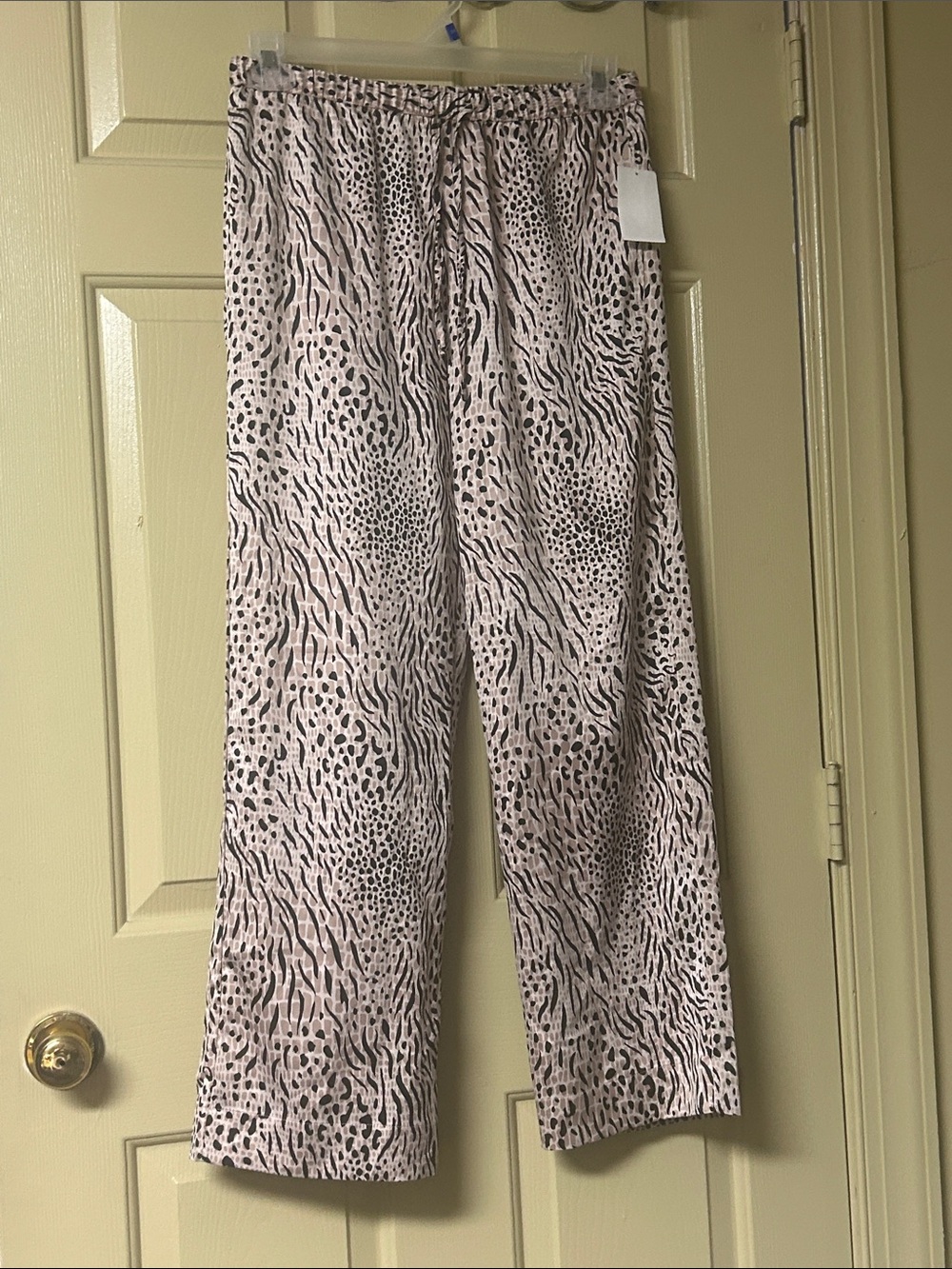 Nordstrom Light Pink Wide-Leg Animal Print Pajama Pants
